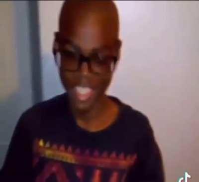 Look at young dontai😂