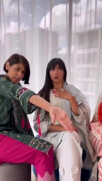 Bangladeshi, Indian and Pakistani with Karaboga Southie💪💪💪