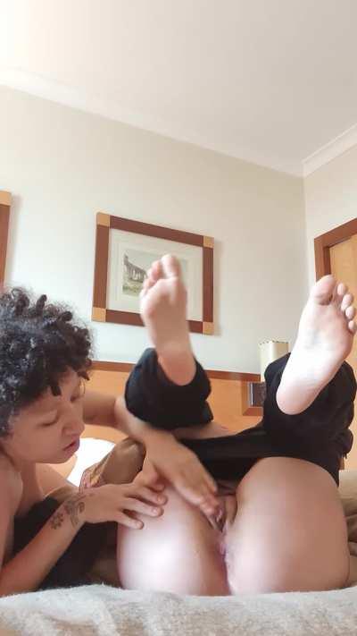 Lesbian caught by GF FINGERING at the hotel