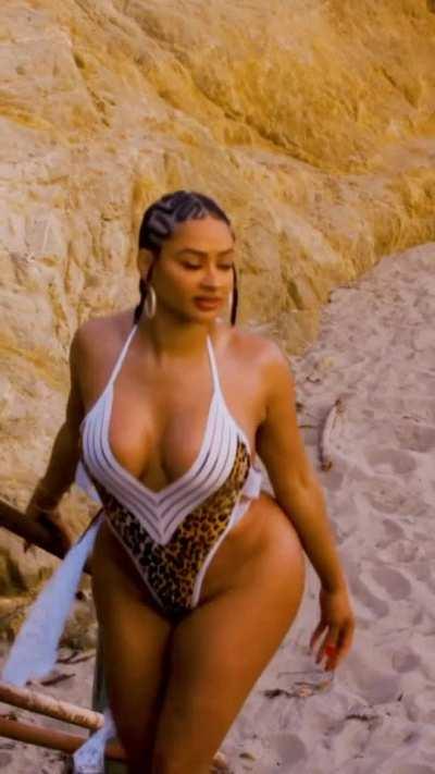 Hips don’t lie🥹