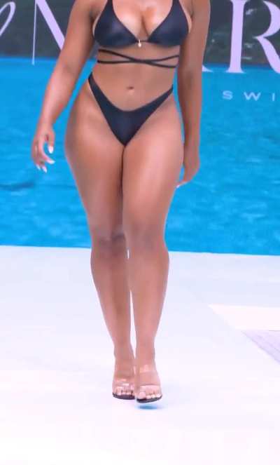 Kathryn Celestre - Ella Marie, New York Swim Week 2025 (2 speeds)