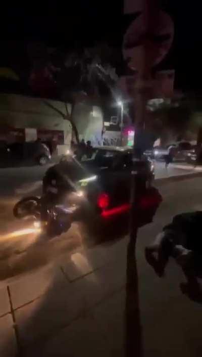 Pelea entre tacheros termina mal. Plot-twist inesperado