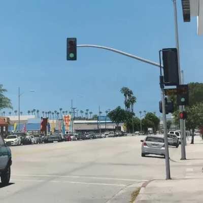 Man prints a photo, sticks it on an ansel, and farms the karma