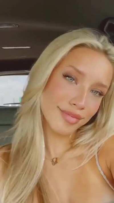 Kenzi Hope (@kenziiihope)