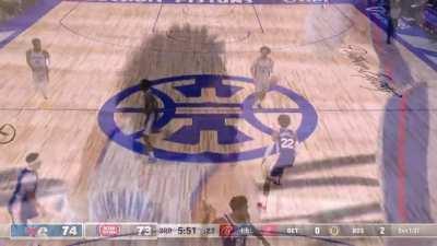 [Highlight] Cade Cunningham shakes Matisse Thybulle and lays it in over Embiid