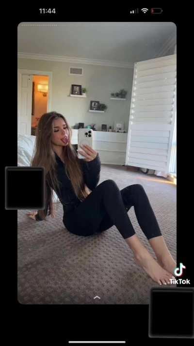 Brook Monk Feet 10/18/2023