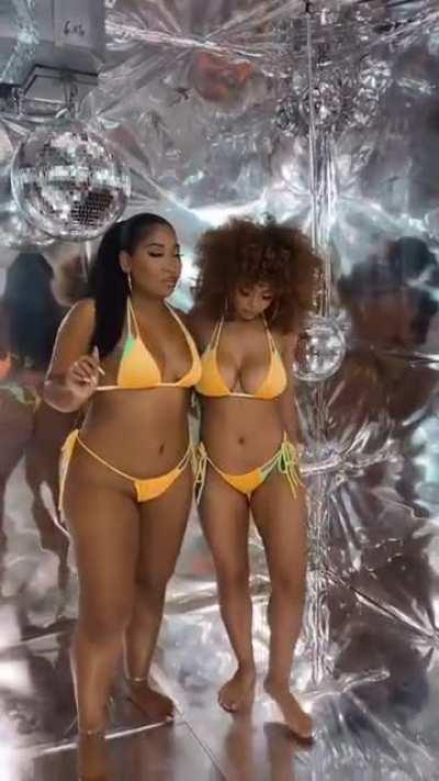 The way she looked into the camera 🤤💎💎💎