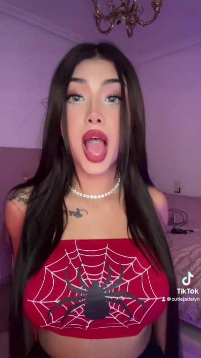 i can spit some web too :3