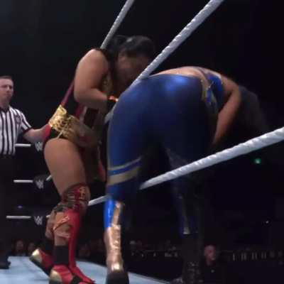 Bayley 🍑