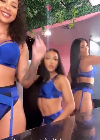 Which one would u fuck?