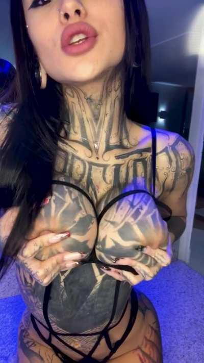 my superpower is making your cock hard 😈