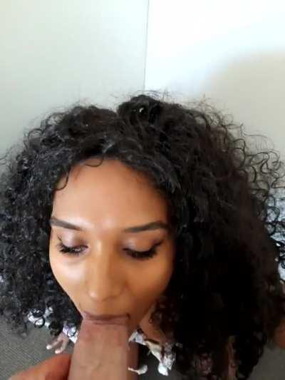 Hi I'm ebony_sorceress and I love BWC