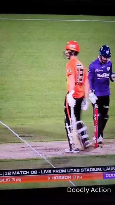 What a bowling action 🔥!!