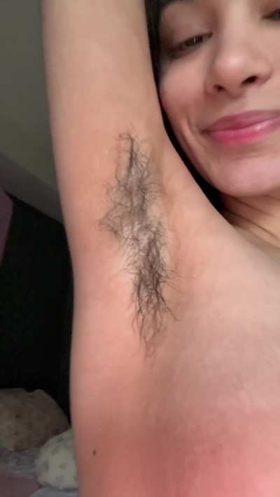 Lick my hairy sweaty pits [sg]