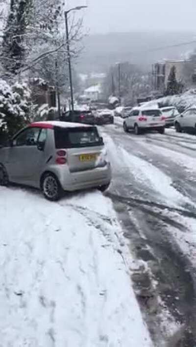 This happened earlier today.😱