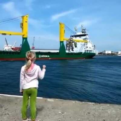 Oh no child watch out