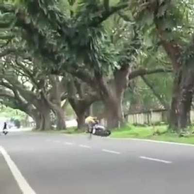 Helmets are for pussies!!!