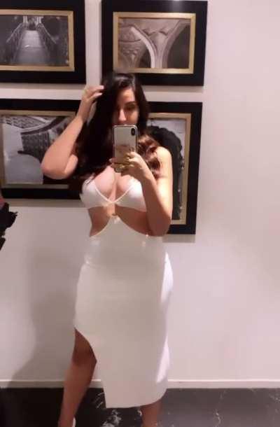 Ye subah hi mera nikal dhega 😍 kya masy gand aur chuche hai Nora ki 🤤