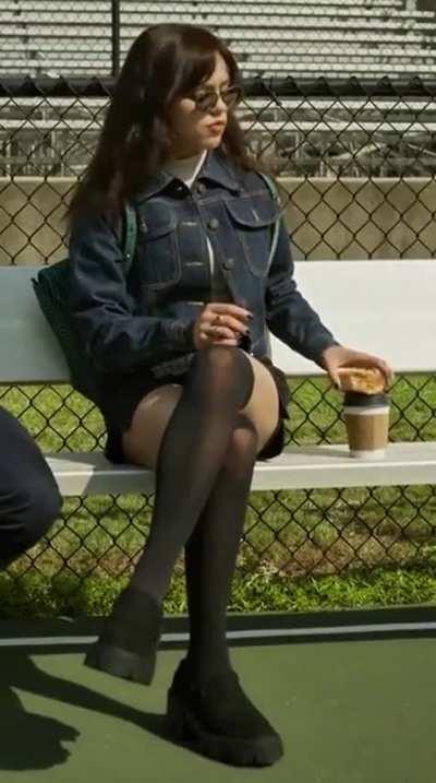 she is so hot in this scene..🥹