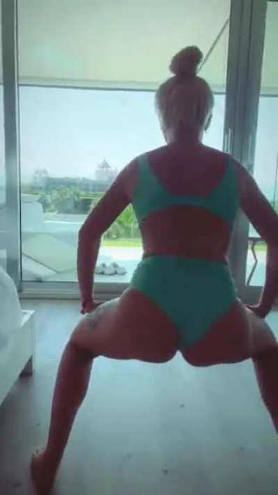 Blue bikini twerk