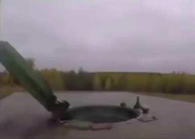 Putin attempts to nuke Ukraine