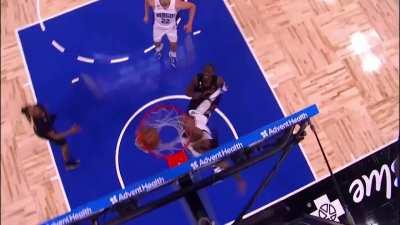 [Highlight] Markelle Fultz finishes the 1 handed alley-oop