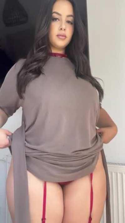 Would you fuck an Arab girl like me?