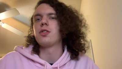 Trying to find a calm song from at least 5 years ago. - Upbeat calm 2000s song