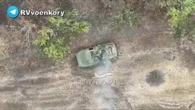 RU POV: Accurate Hit on a ukranian BMP-1 by using a drone with grenades in the Kherson front