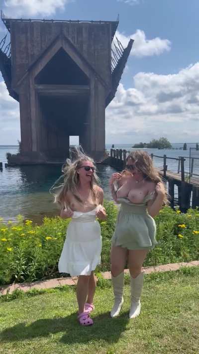 Dared my bestie to flash her big tits with me ;) 