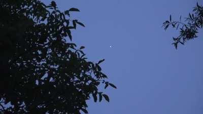 Clear footage of orb UFO, Brugg, Switzerland