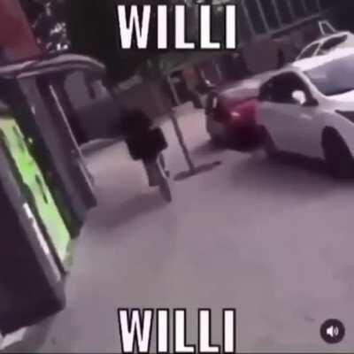 willi 😂😳