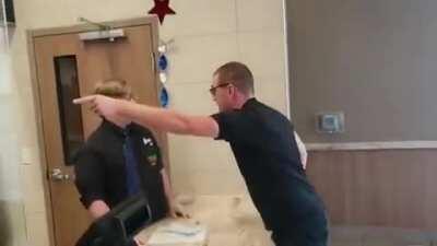 Crazy dude raging at Burger Kings cashier for no reason