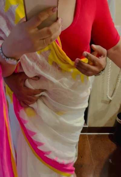 You can tell that he&rsquo;s obsessed with my boobs 🥺😂