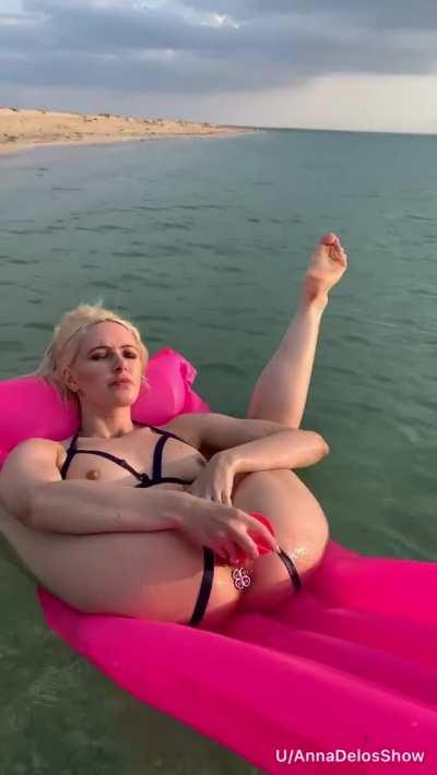 I had a great day today, i hope you have too 😜