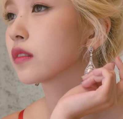 201209 - Pretty Mina