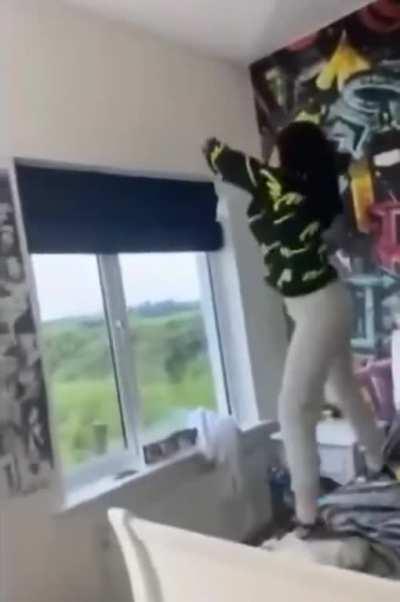 Танцы для...