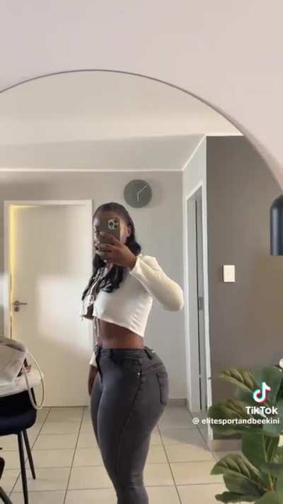 @elitesportandbeekini