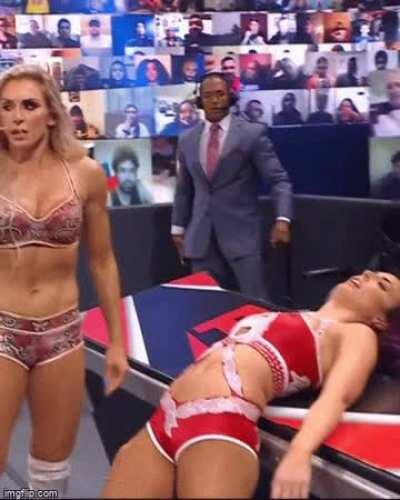 Poor Peyton feels the wrath of a queen!!!