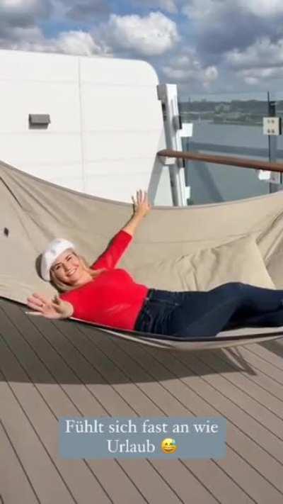 Beatrice auf dem Love Boat 🥰