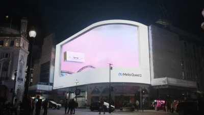 COOL AF 3D effect on Meta's new animated billboard~