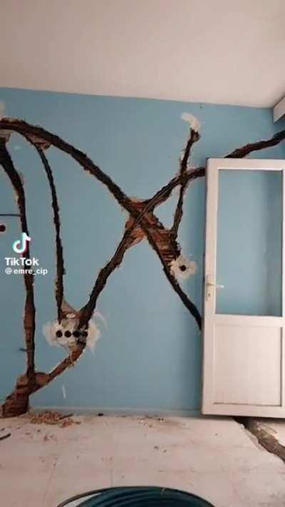 Installationszone? Ne...nie gehört.