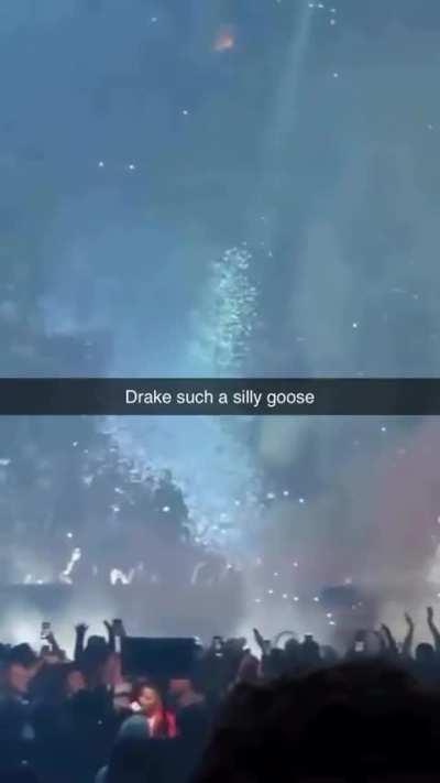 DRAKE JUST RESPONDED LIVE