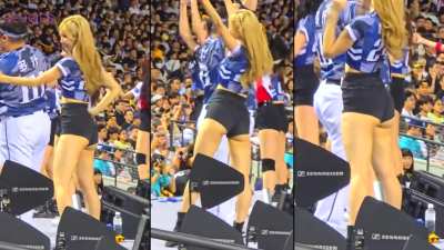 Emily Taiwanese cheerleader - Asian Ass & Booty Jiggle