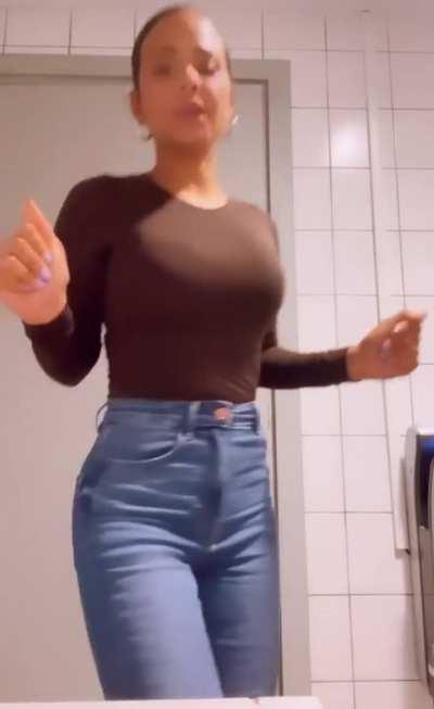 Showing off outfit | IG story 3/30/24