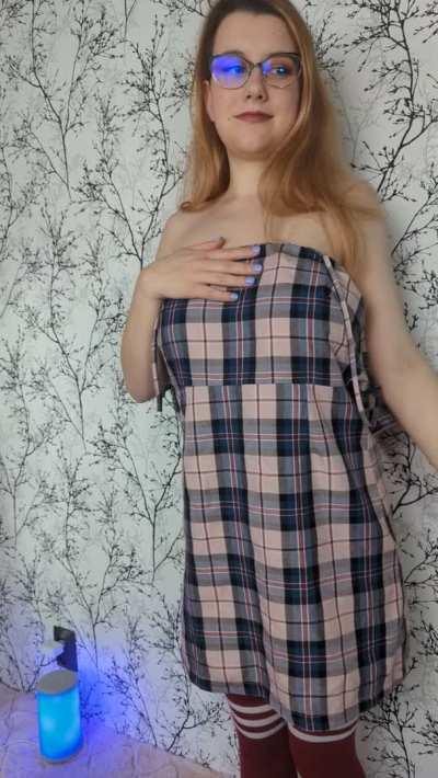 Are you into funsized girls? 🥰