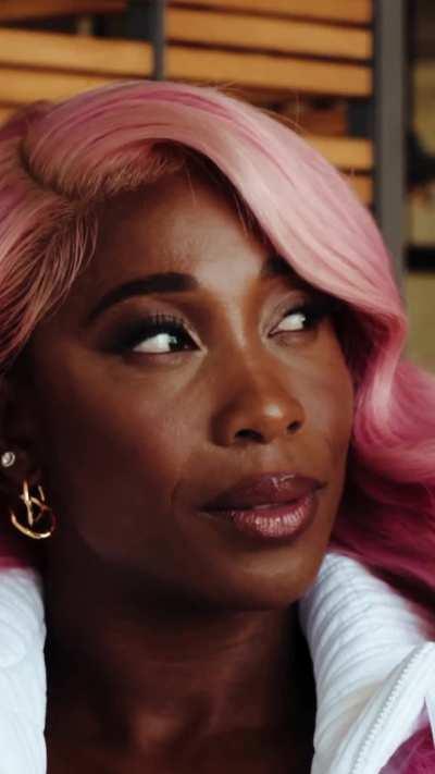 Shelly-Ann Fraser-Pryce (Olympic Sprinter - Jamaica)