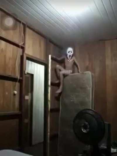 HMJB while I position myself to scare mom