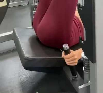 Wearing my new Nike tights (f)