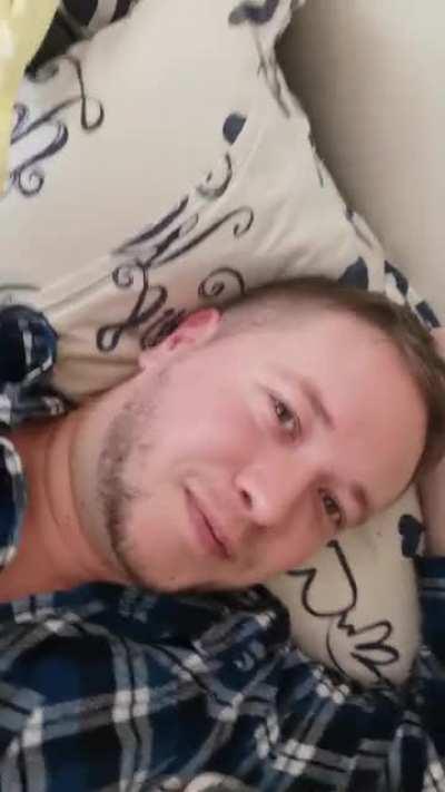 We got a new female cockatiel, our old grey boy is in love. Featuring the Simpsons and star wars. Total party boy